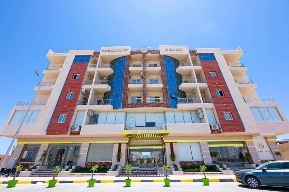 Casablanca Beach Resort With Private Beach And Swimming Pools Хургада Экстерьер фото